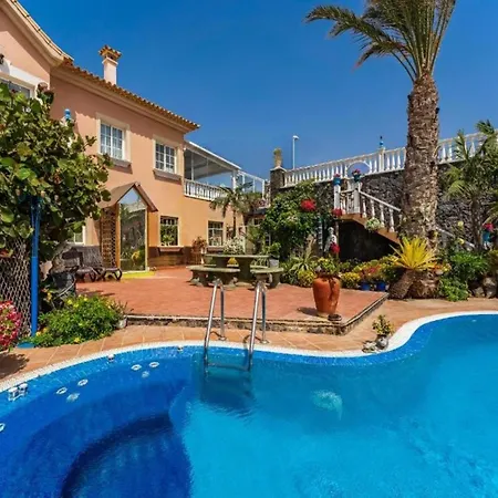 With Shared Heated Pool In Apartment